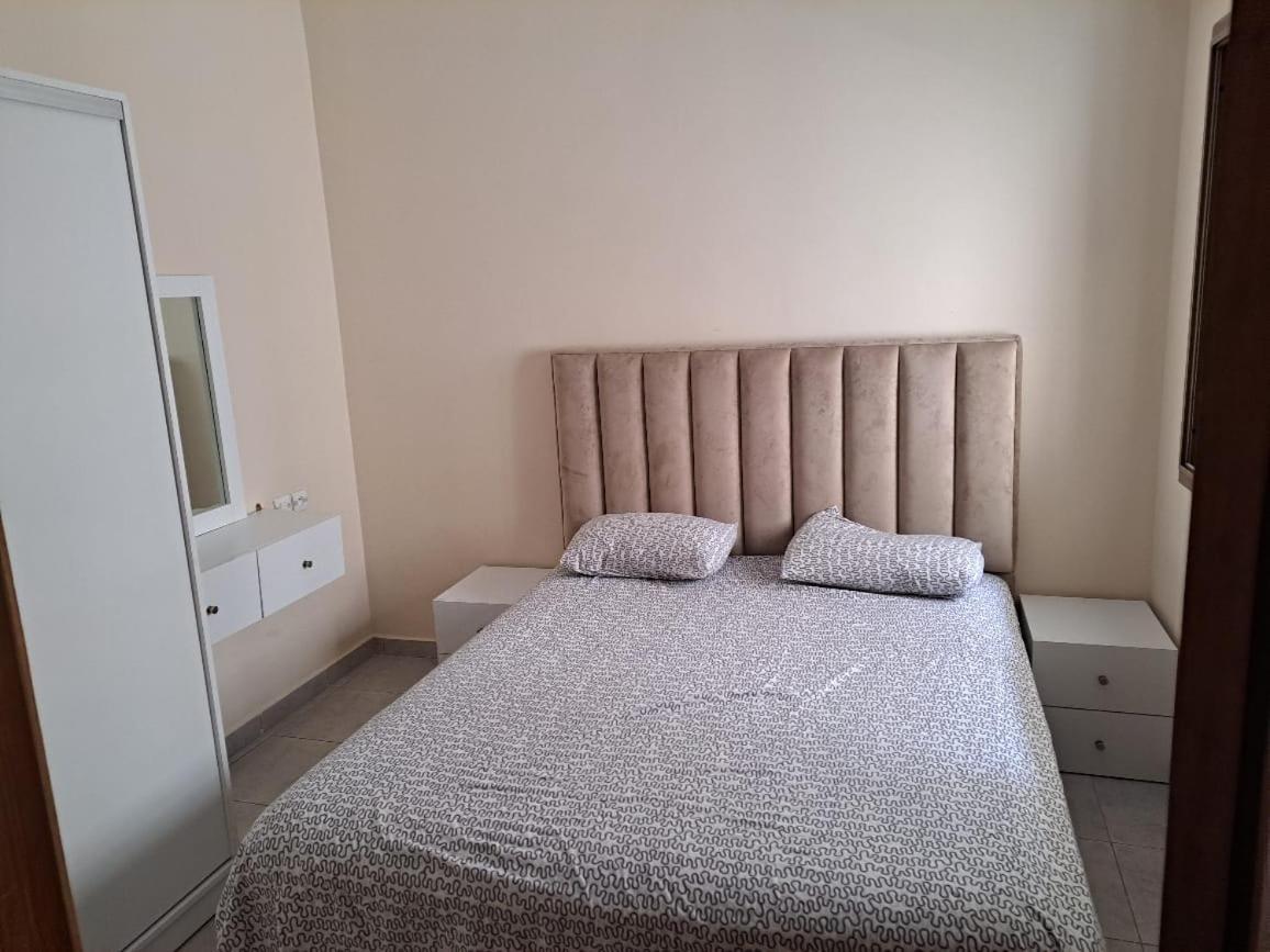 Apartement De Vacances Je N'accepte Pas Les Couples Musulmans Sans Contrat De Mariage Tangier