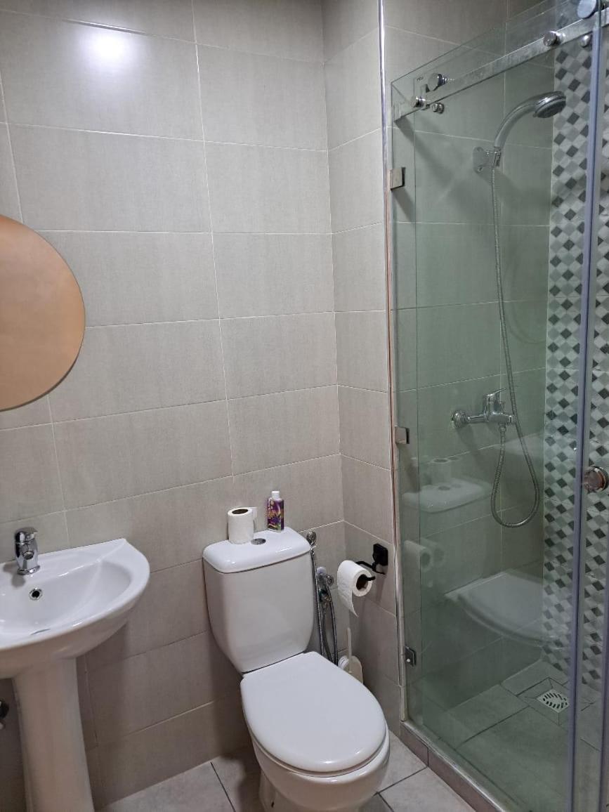 Apartement De Vacances Je N'accepte Pas Les Couples Musulmans Sans Contrat De Mariage Appartement Tanger